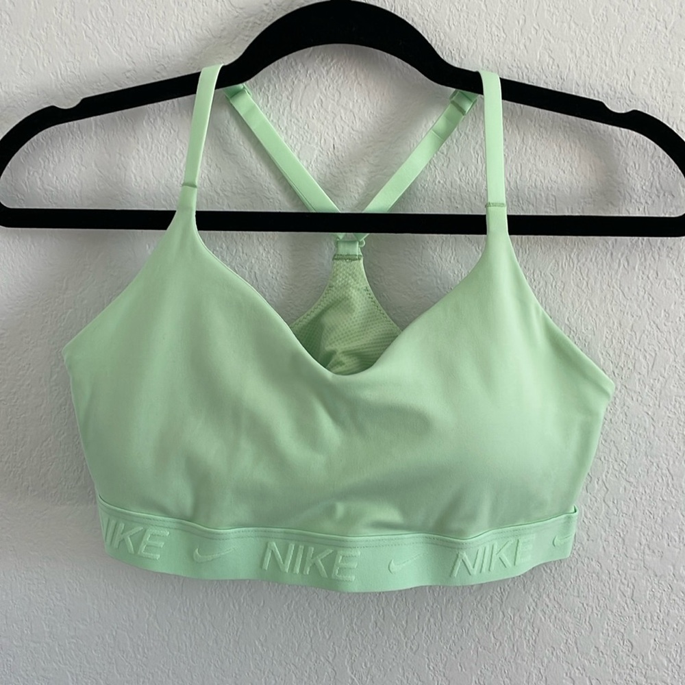 NWOT Nike DriFit Sports Bra